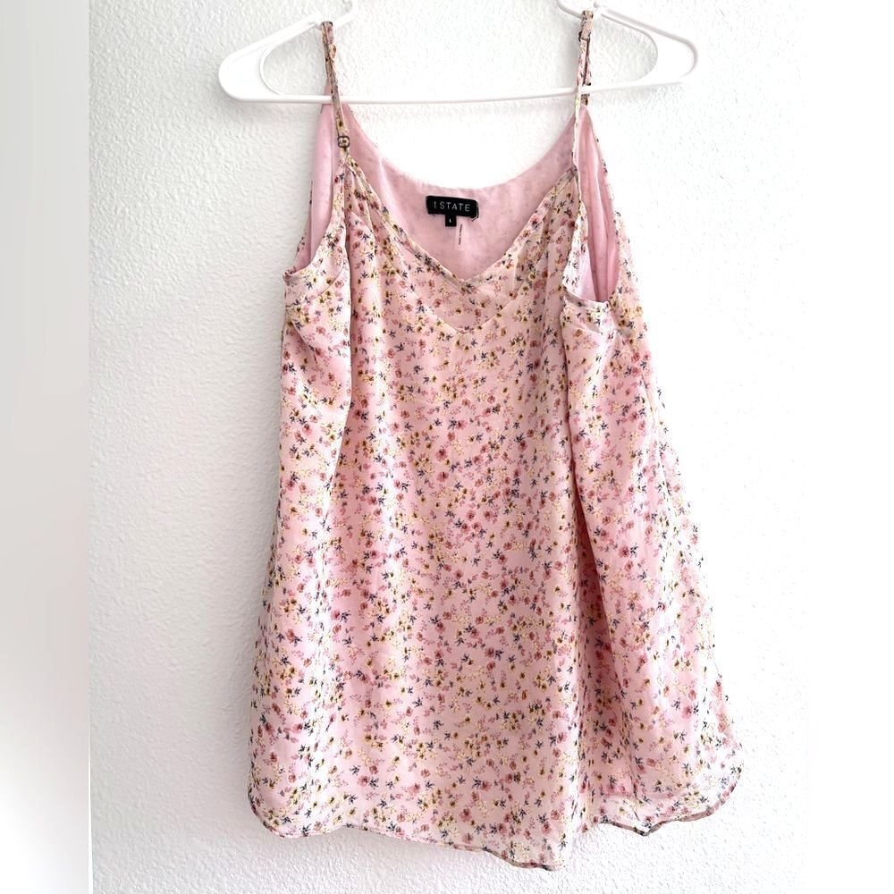 Women's floral sleeveless pink V neck barbie core romantic blouse casual size L.